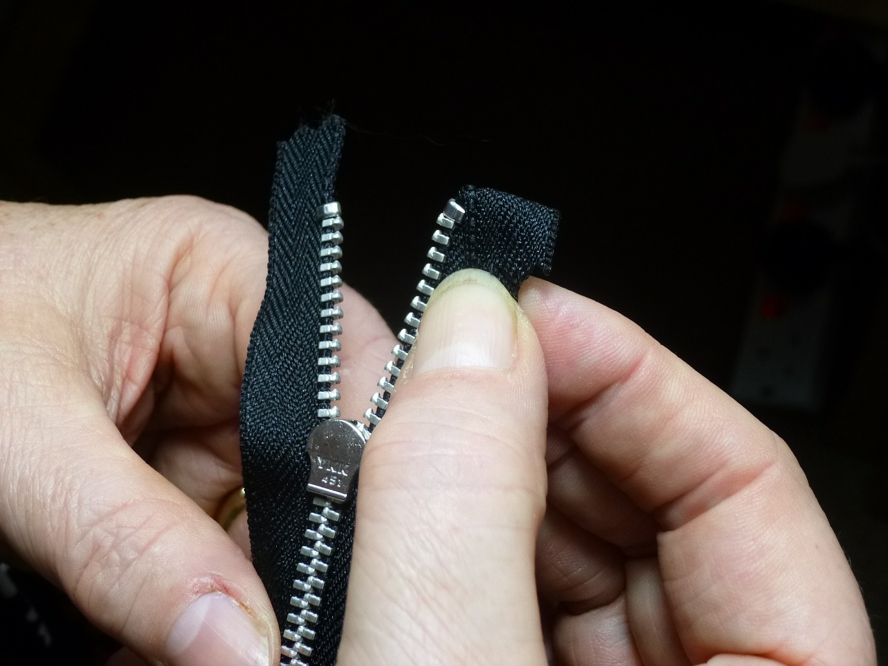 13 DIY Projects You Can Make with a Zipper