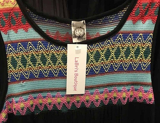 Our woven labels completes your creation.